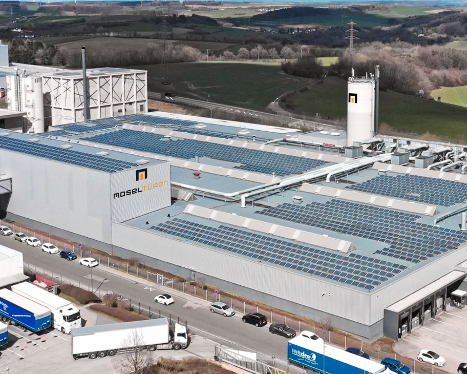 Luftbild vom Mosel Türen Werk